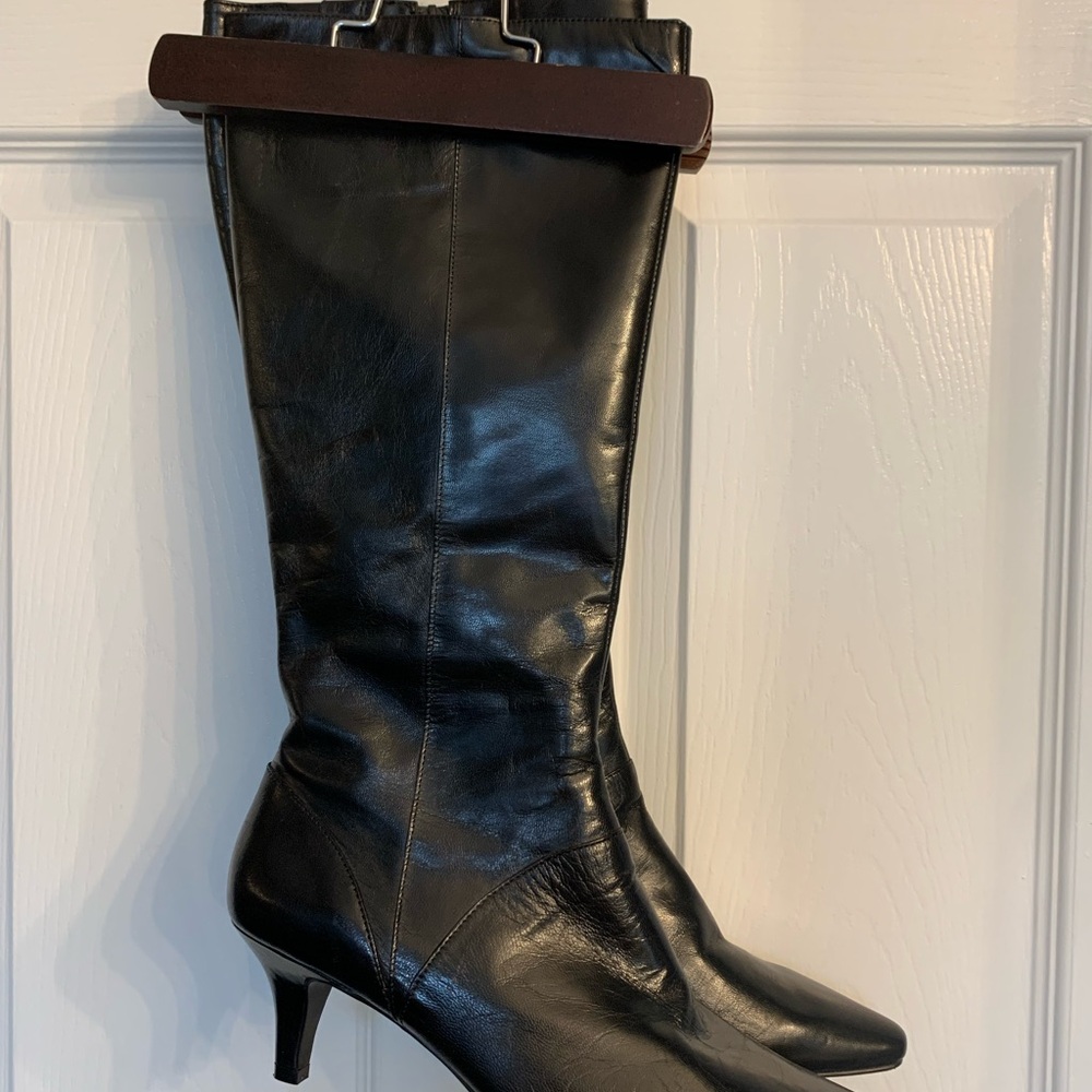 Elegant Black Leather Knee-High Boots
